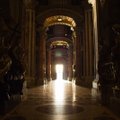Tamsiųjų Vatikano koridorių paslaptys – reketas, kerštas, žmogžudystės ir bekompromisė kova dėl įtakos