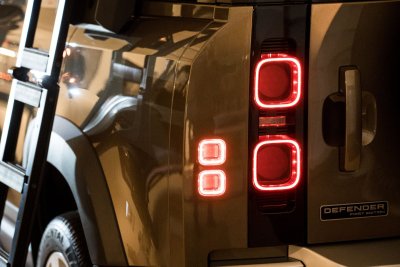 Land Rover Defender pristatymas