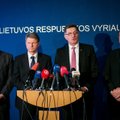 Экс-президент Адамкус: крах коалиции не принесет пользы государству