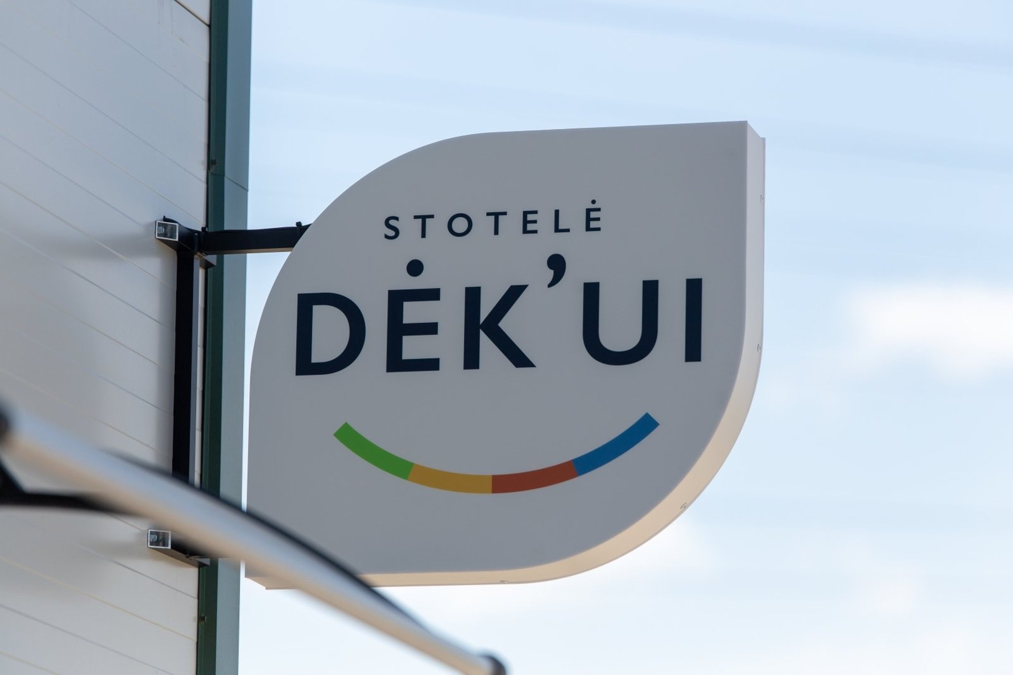 Stotelės „Dėk'ui“ Atveria Duris Jau Atsinaujinusios - Delfi