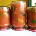 „Mano geriausias konservavimo receptas“: agurkai su pomidorų padažu