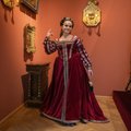 Во Дворце правителей в Вильнюсе на Масленицу посетителей встретят дамы в средневековых нарядах