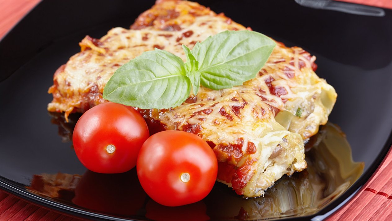 Cannelloni makaronai su vištiena ir pievagrybiais