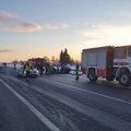 Kraupi avarija Pasvalio rajone: žuvo du žmonės, buvo uždarytas eismas