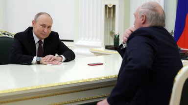 Žiniasklaida: Putinas užsidarė Kremliuje