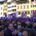 Tūkstančiai fanų emocingai atsisveikino su savaitgalį mirusiu „Fiorentina“ klubo kapitonu