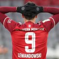 Lewandowskio įvartis neišgelbėjo „Bayern“ kailio