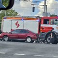 Į avariją Vilniuje pateko ugniagesių autocisterna – gelbėtojai vyko į iškvietimą