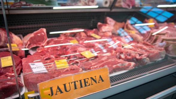 Lithuania receives China's notification on beef, dairy and beer imports suspension