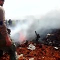 Vaizdo įraše - islamo kovotojų numuštas karo lėktuvas ir katapultavęsis pilotas