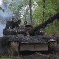 Po kelių dienų JAV instruktoriai pradės mokyti ukrainiečių įgulas valdyti tankus „Abrams“