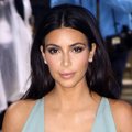 Kim Kardashian oficialiai pasikeitė savo pavardę