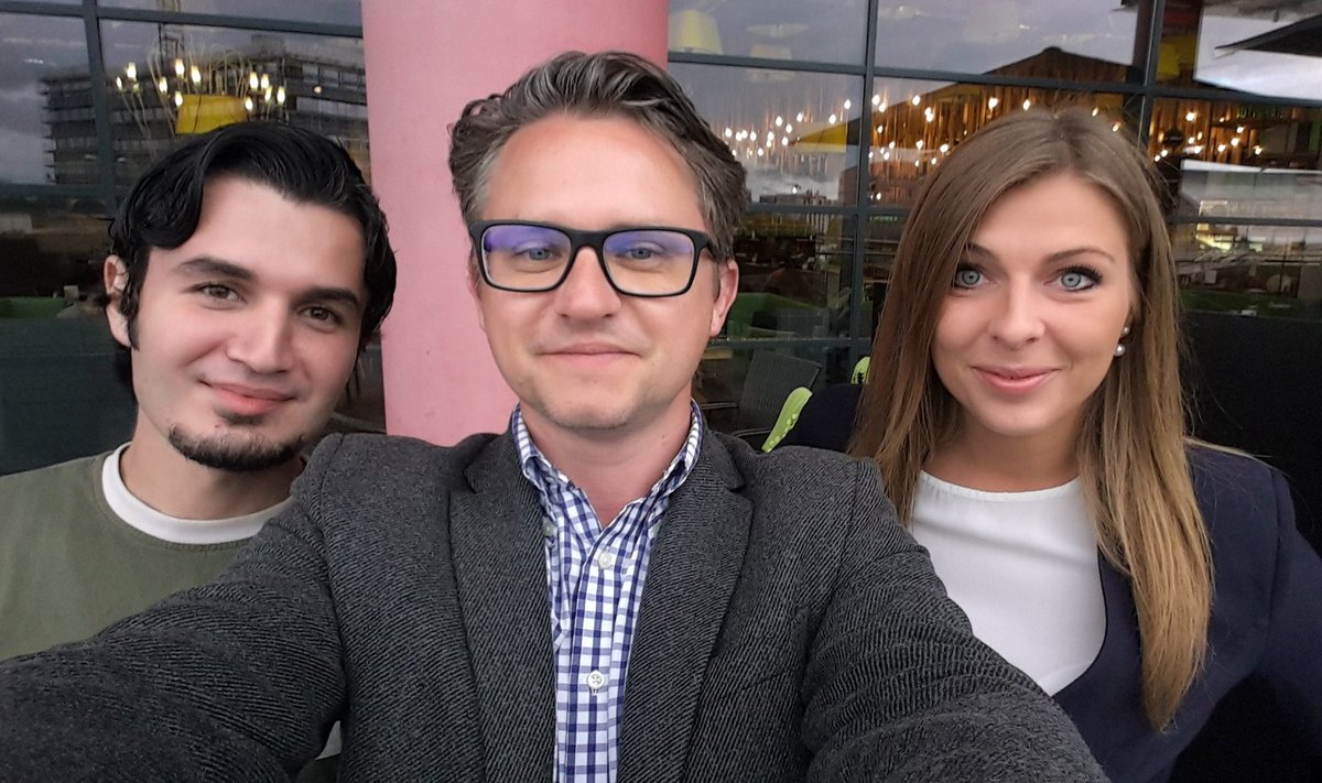Syrian Journalist Redwan, Editor-in-Chief Iržikevičius and #RefugeesLT ambassador Narkevičiūtė just before launching the project