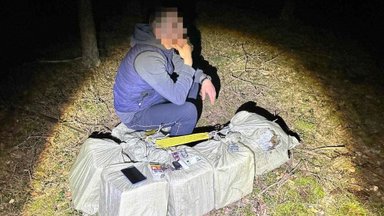 Pasienio miškuose aplink Druskininkus sulaikyti trys baltarusiškų rūkalų kontrabandininkai