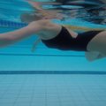 Jei plauki „kaip antis“, žaloji stuburą. Didžiausios pradedančiųjų plaukikų daromos klaidos