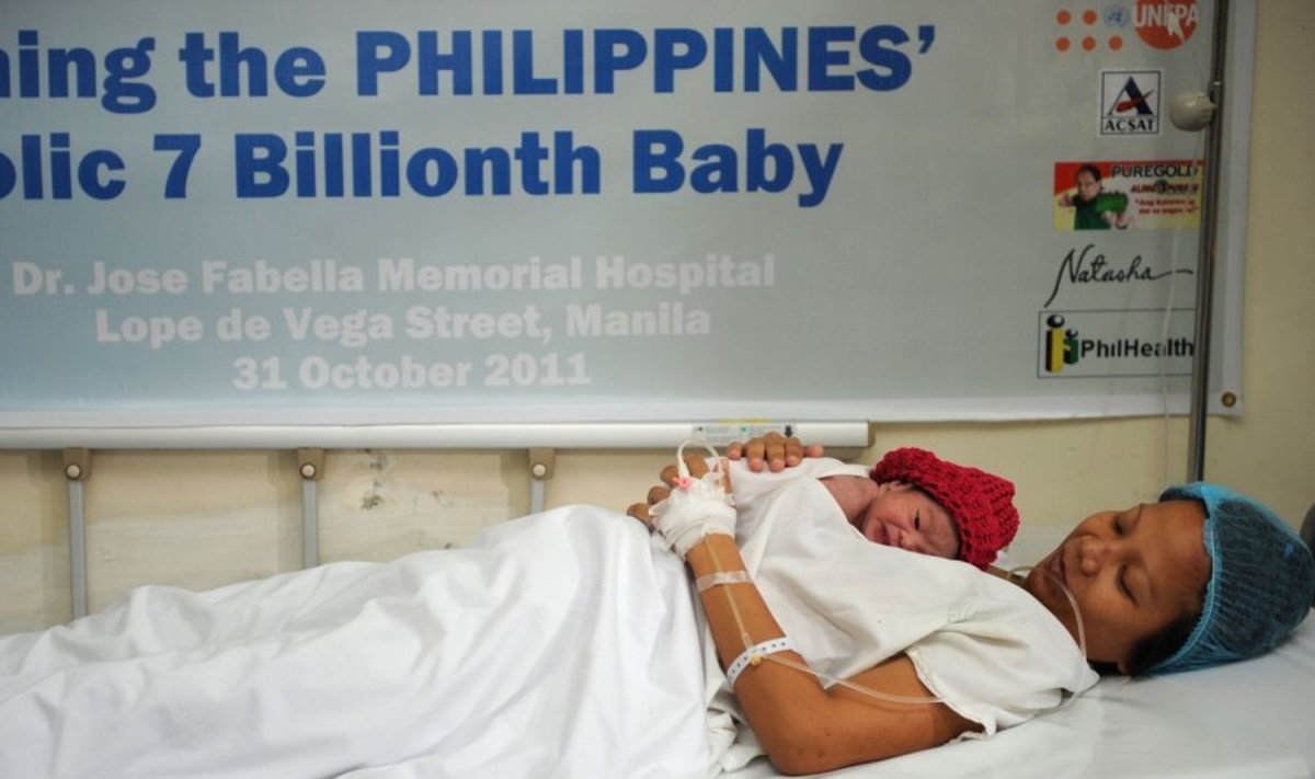 Filipinai pasveikino simbolinį septyniamilijardąjį kūdikį 