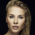 Modelis Simona Starkutė – seksualiame amplua kosmetikos reklamoje