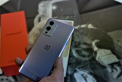 OnePlus 9