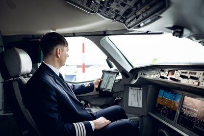 iPad“ suteikiamas kiekvienam pilotui ir skrydžio palydovui