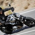 BMW metus užbaigia pristatydama keturis naujus motociklus