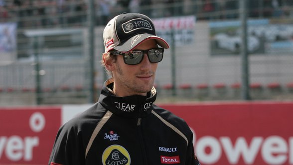 Oficialu: R.Grosjeanas lieka „Lotus“ komandoje