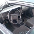 Panevėžyje apšaudyti kurčiųjų mokyklos langai ir automobilis