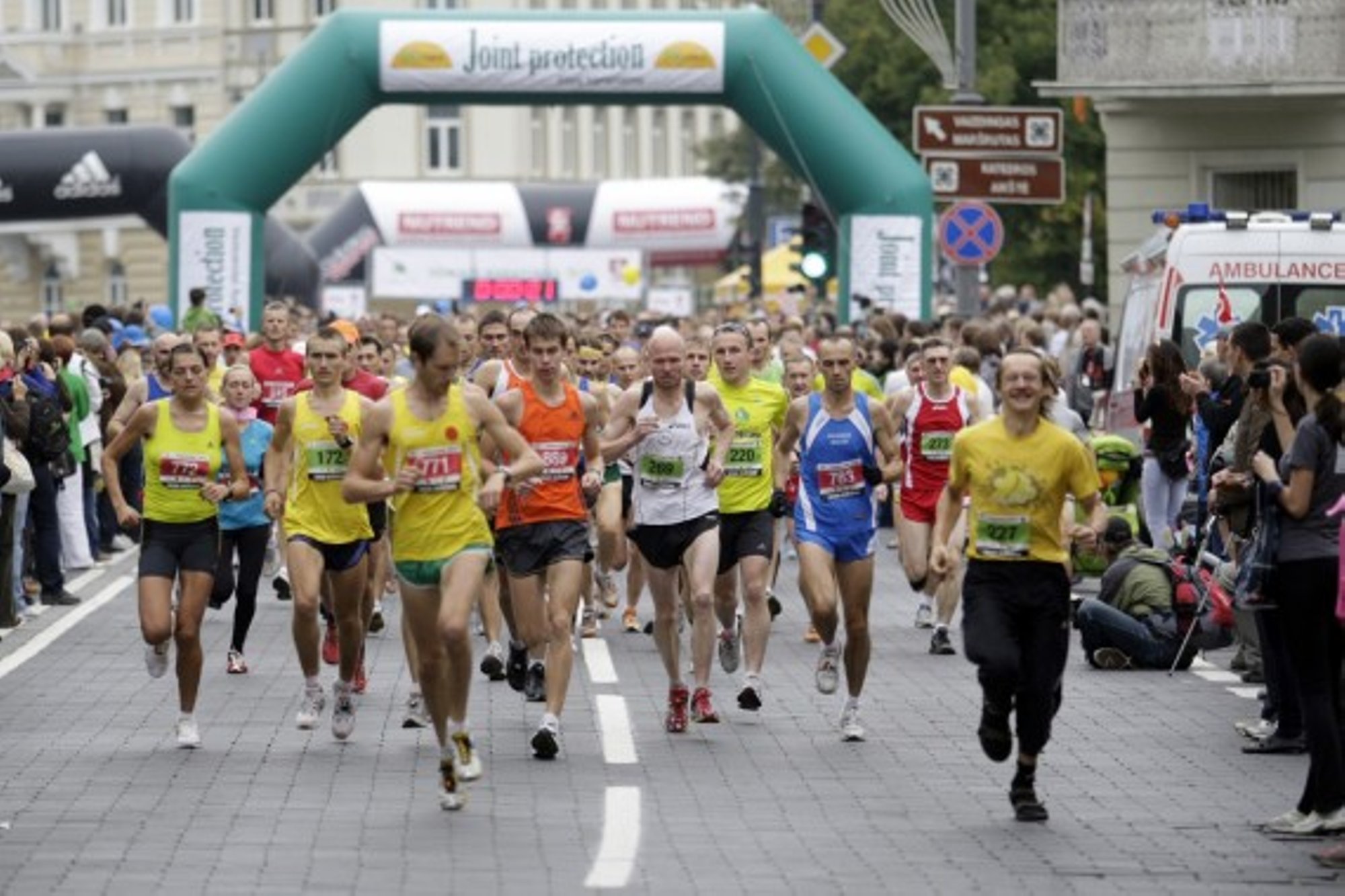 Vilniaus Maratone – Lietuvių Bėgikų Triumfas - Delfi Sportas