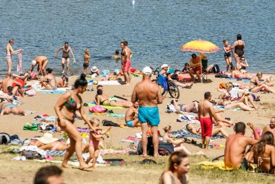 Kaunas turi 5 oficialius paplūdimius, bet nusimesti maudymosi kostiumus juose draudžiama