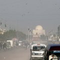 Pakistane apvirtus greitį viršijusiam autobusui žuvo 14 žmonių