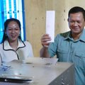 Kambodžoje vyksta rinkimai, kuriuos beveik garantuotai laimės ilgametis lyderis