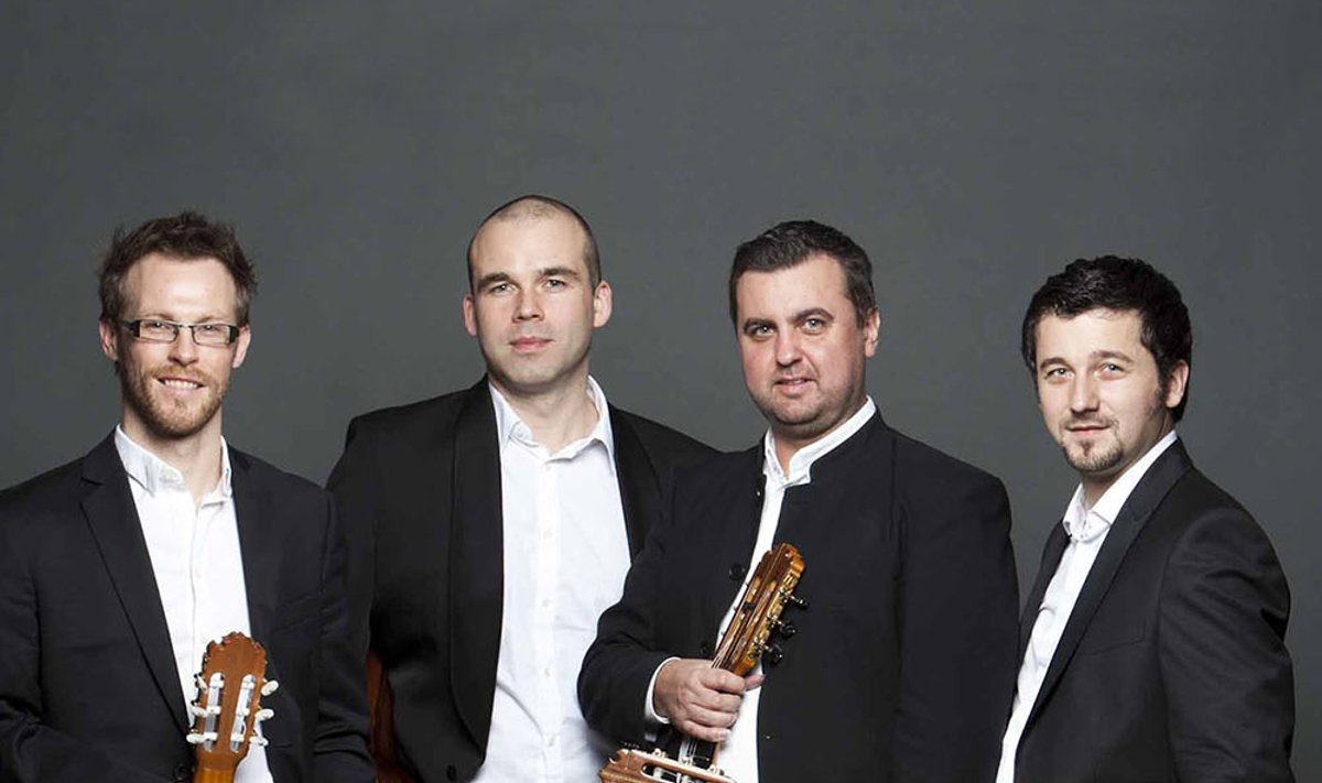 Baltijos gitarų kvartetas koncertuos su orkestru