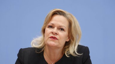 Vokietijos vidaus reikalų ministrė įspėjo dėl Rusijos kišimosi į rinkimus