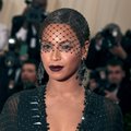Beyonce užsiminė apie vaidmenį filme „50 pilkų atspalvių“