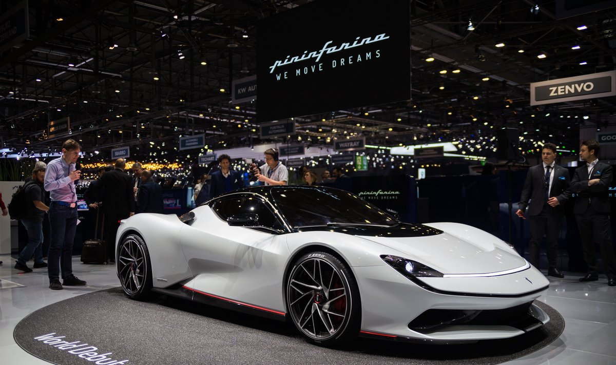 Ženevos automobilių parodoje pristatytas "Pininfarina Battista"