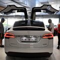 „Tesla Motors“ atšauks apie 2,3 tūkst. „Model X“ visureigių Kinijoje