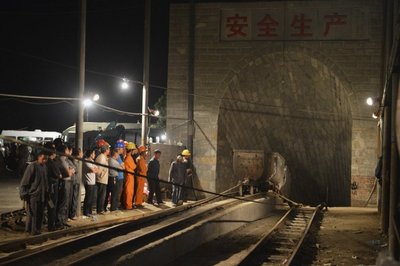 Sprogimas akmens anglių kasykloje pietvakarių Kinijoje