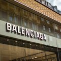 Kada „Balenciaga“ paliko „Twitter“? Tai įvyko anksčiau, nei pasaulį sudrebinęs skandalas