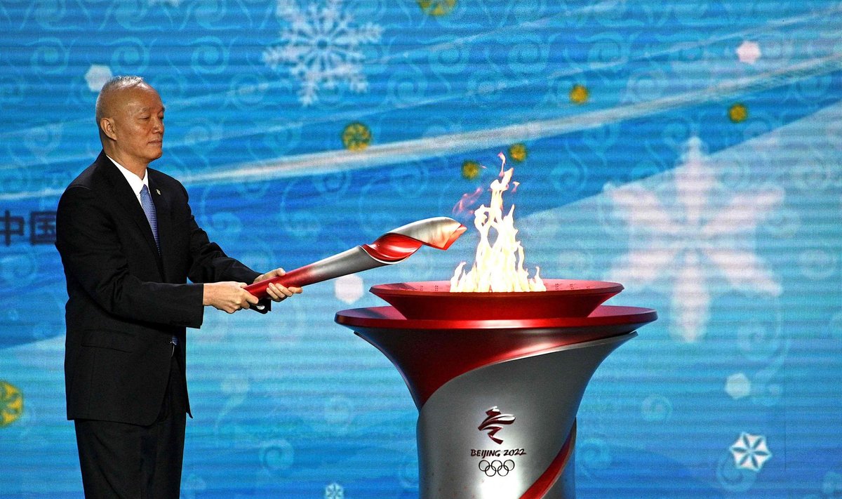 Olimpinės ugnis pasiekė Pekiną