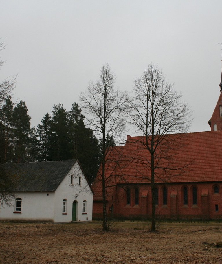 Vanagų bažnyčia