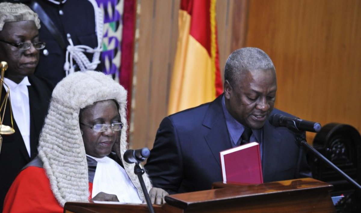 Johnas Dramani Mahama prisaikdintas Ganos prezidentu