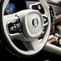 „Volvo“ pasiners į hibridų ir elektromobilių pasaulį