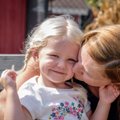 6 pratimai, padėsiantys išmokyti vaikus būti laimingus: pravers ir suaugusiesiems