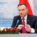 Lenkijos prezidentas siūlo parlamento rinkimus surengti spalio 13-ąją