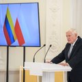 Генпрокуратура Беларуси хочет допросить бывшего президента Литвы Адамкуса как свидетеля