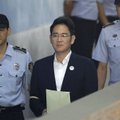 „Samsung Electronics“ faktiniam valdytojui Lee Jae-yongui teismas skyrė 2,5 metų kalėjimo