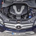 „Renault“ ir „Daimler“ nuo milijardinių baudų gali išgelbėti tik elektromobiliai
