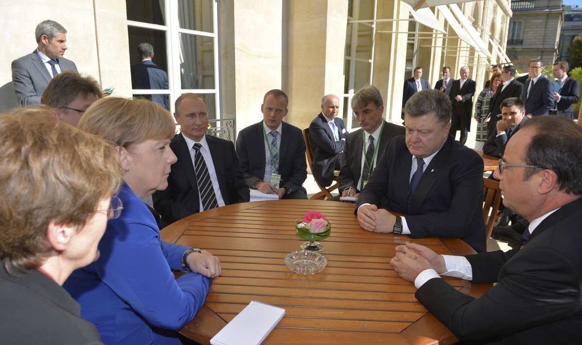 Angela Merkel, Vladimiras Putinas, Petro Porošenka, Francois Hollande'as