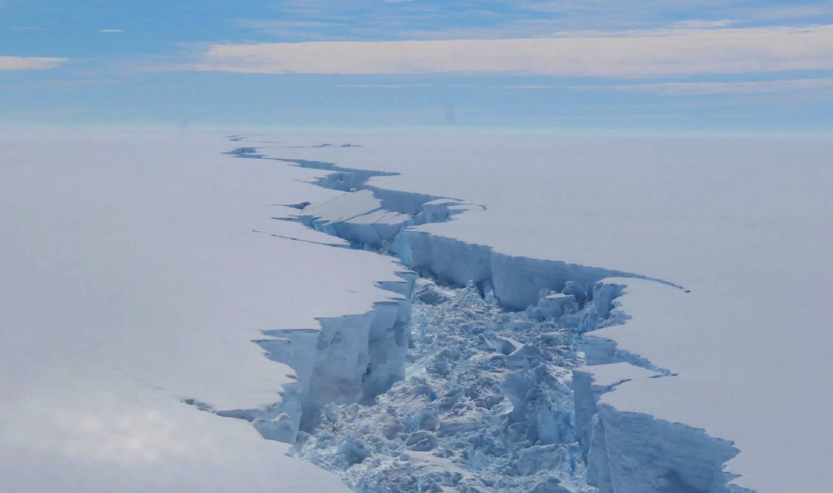 Didžiulis ledynas atitrūko nuo Larseno ledo šelfo