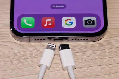 USB-C/Lightning