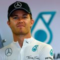 N. Rosbergui ir J. Buttonui nerimą kelia pakartotiniai startai iš vietos